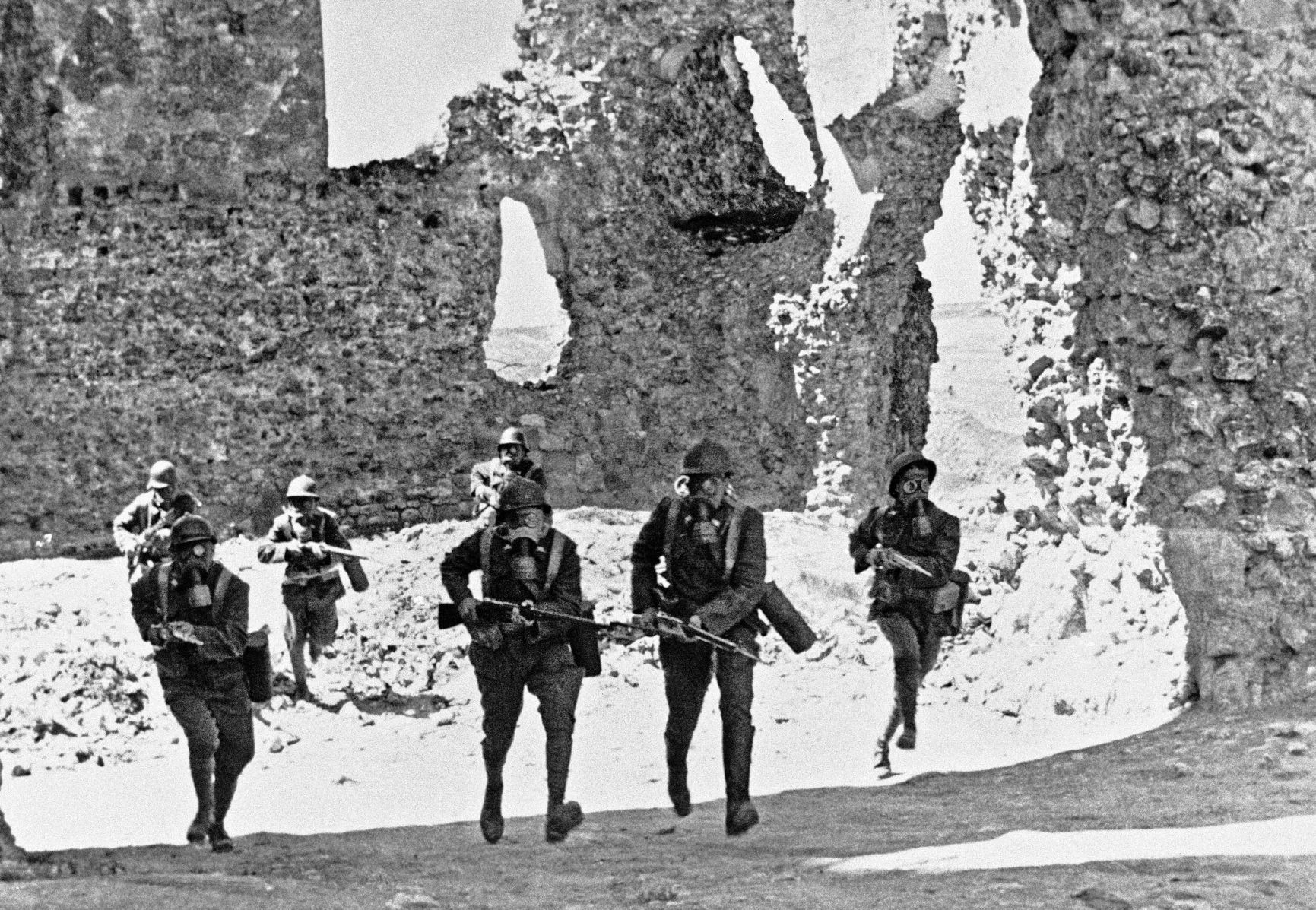 1937: Spanish Civil War
